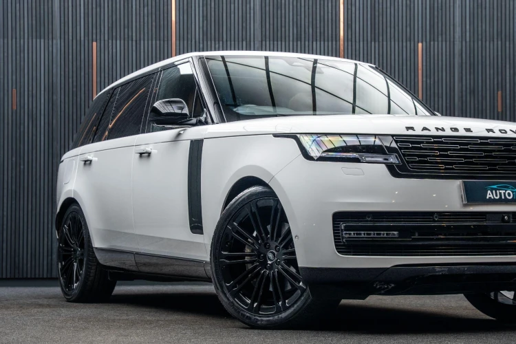 Vehicle Image 7