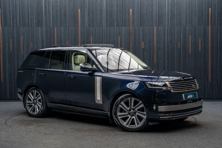 Vehicle Image 5