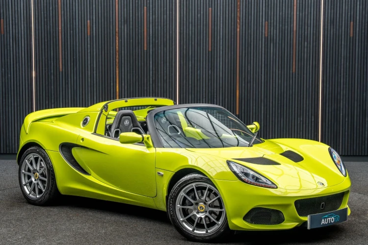Vehicle Image 7