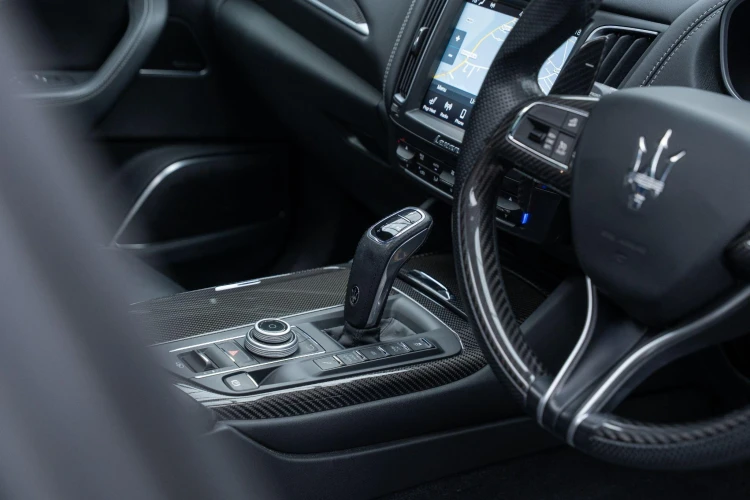 Vehicle Image 38