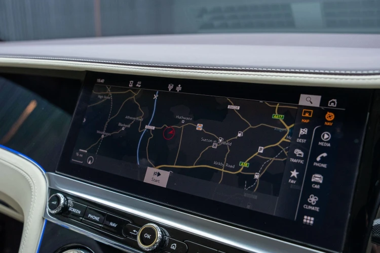 Vehicle Image 10
