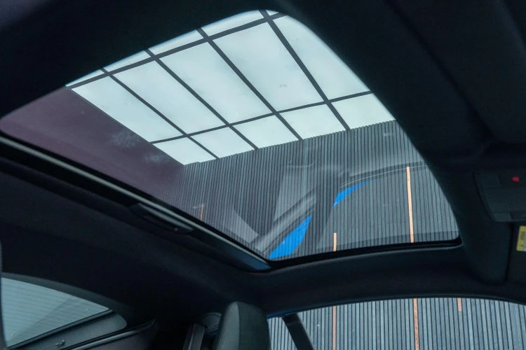 Vehicle Image 31