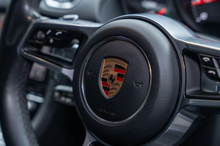 Vehicle Image 20