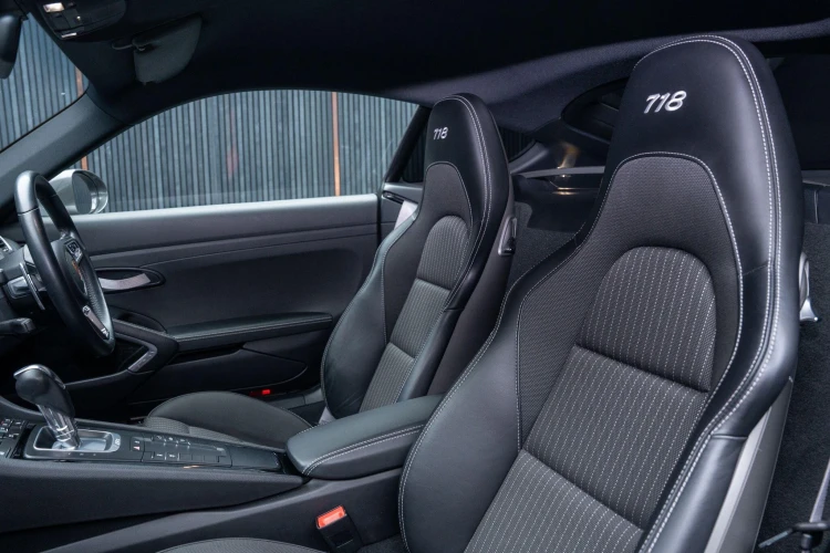 Vehicle Image 40