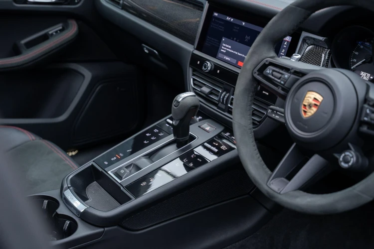 Vehicle Image 40