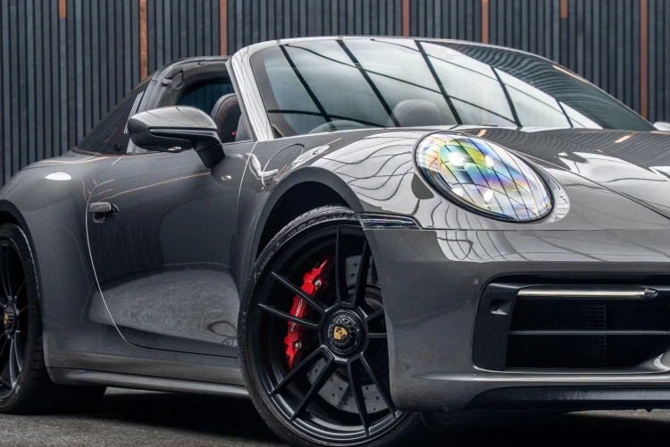 Vehicle Image 7