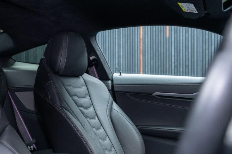 Vehicle Image 36