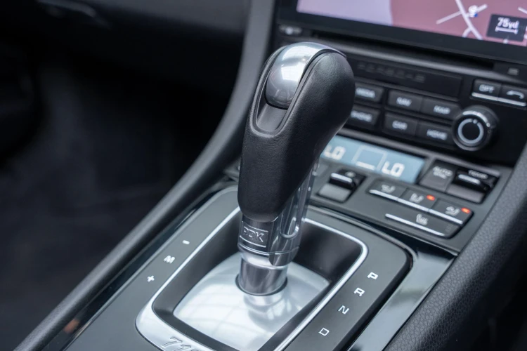 Vehicle Image 35