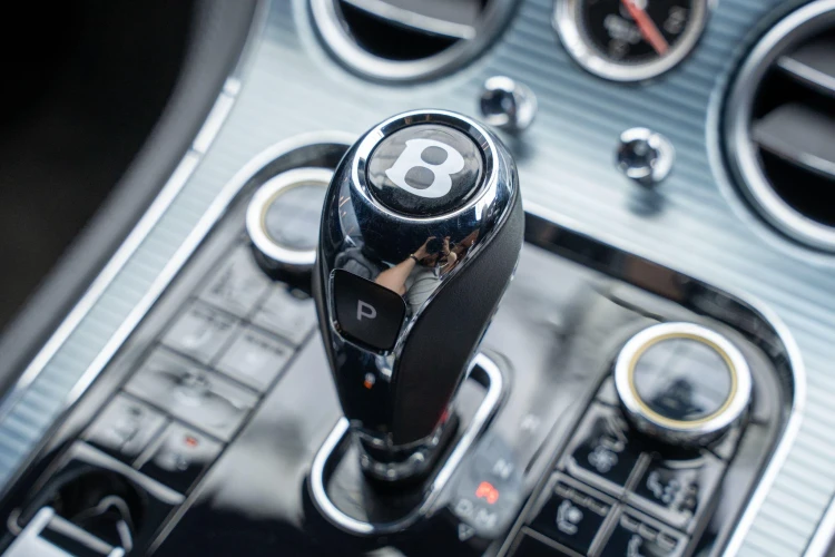 Vehicle Image 30