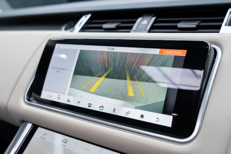 Vehicle Image 8