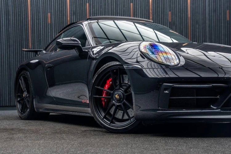 Vehicle Image 7