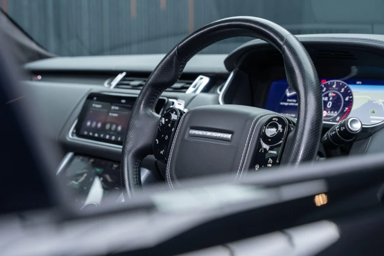 Vehicle Image 40