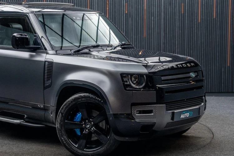 Vehicle Image 9