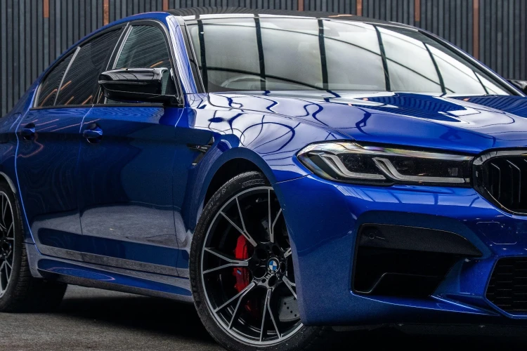 Vehicle Image 7