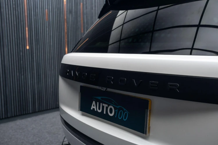 Vehicle Image 23
