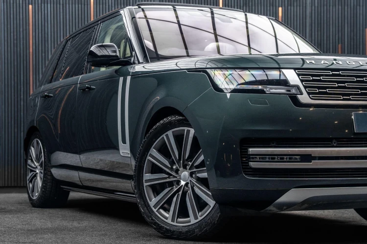 Vehicle Image 7