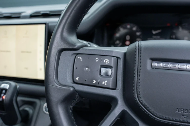 Vehicle Image 22