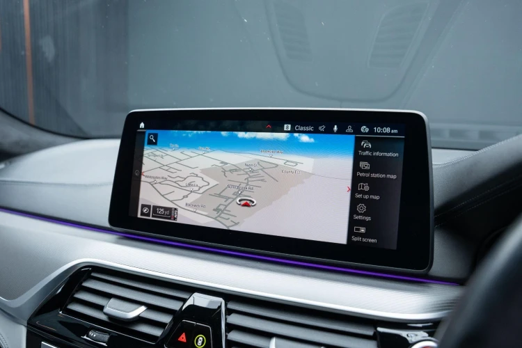 Vehicle Image 10