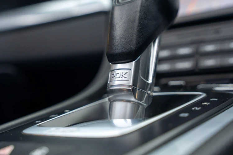 Vehicle Image 30