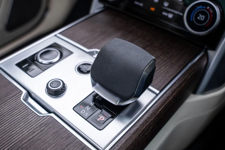 Vehicle Image 30