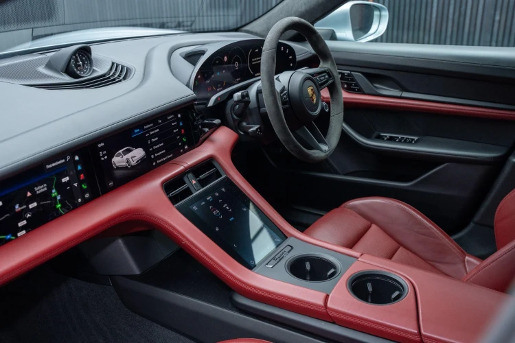 Vehicle Image 41