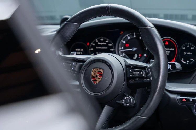 Vehicle Image 36