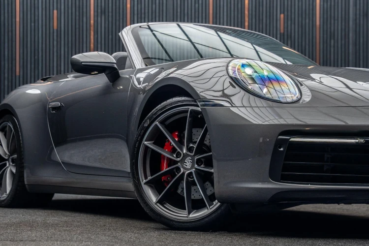 Vehicle Image 11