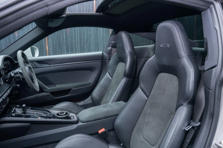 Vehicle Image 41