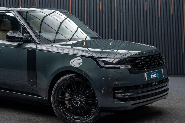 Vehicle Image 9