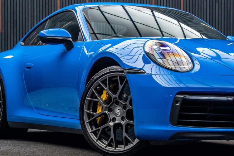 Vehicle Image 7