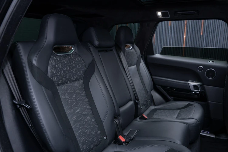 Vehicle Image 14