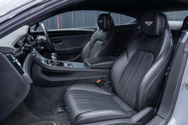 Vehicle Image 37
