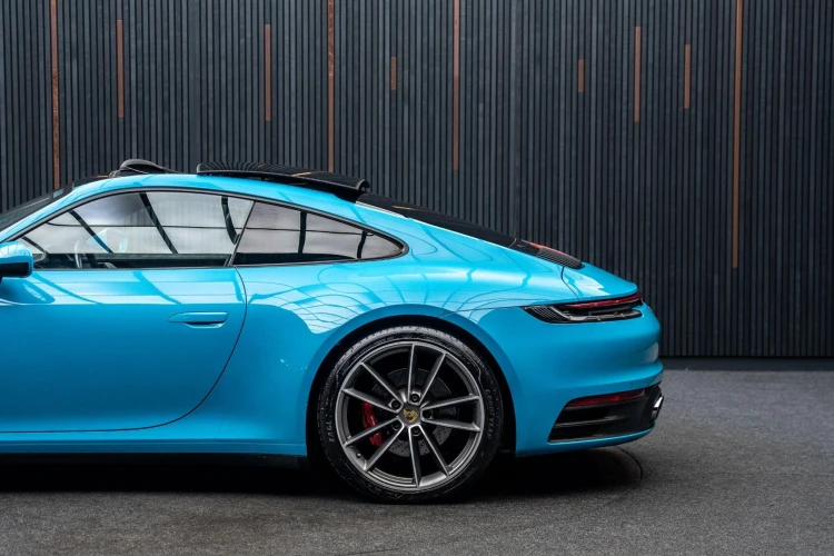 Vehicle Image 13