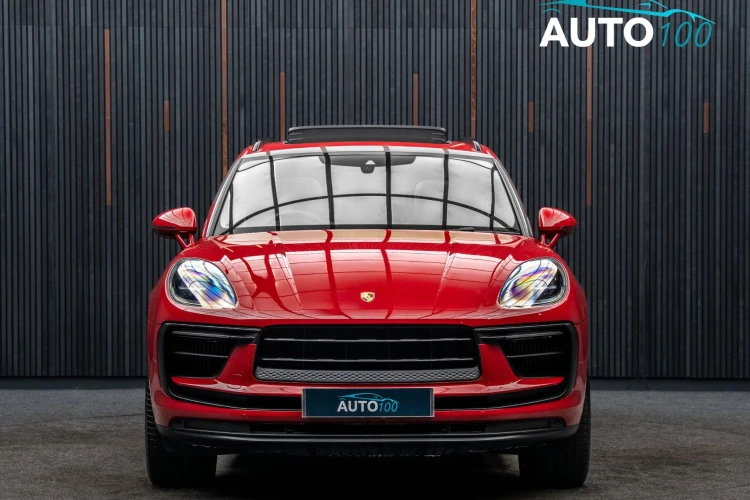 Vehicle Image 11