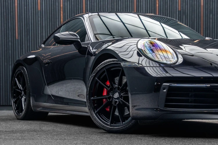 Vehicle Image 7
