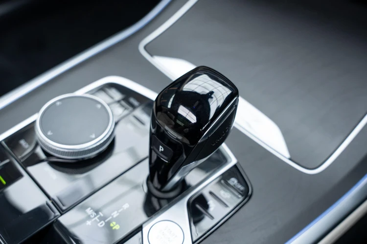Vehicle Image 30