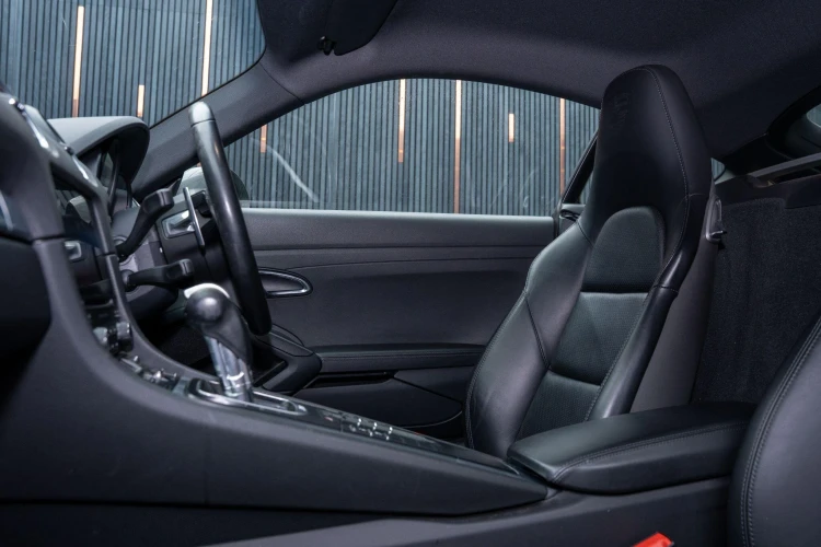 Vehicle Image 37