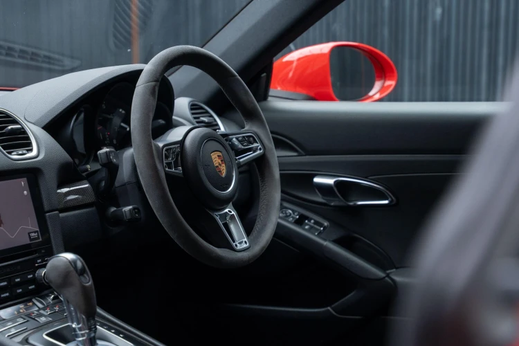 Vehicle Image 31