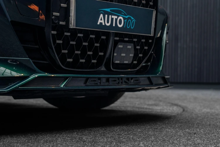 Vehicle Image 7