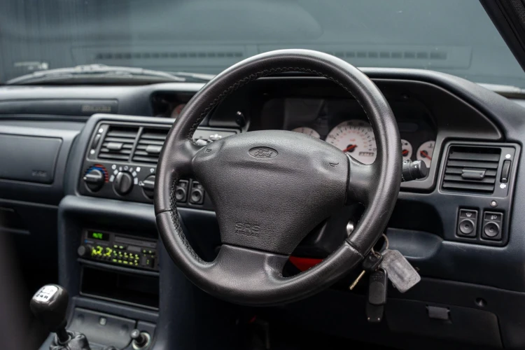 Vehicle Image 11