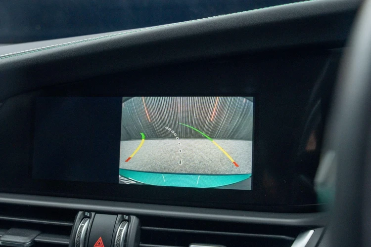 Vehicle Image 20