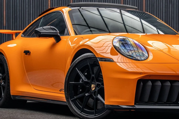 Vehicle Image 7