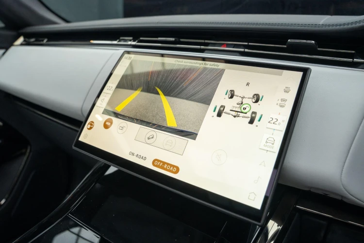 Vehicle Image 8