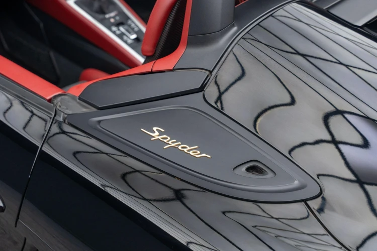 Vehicle Image 33