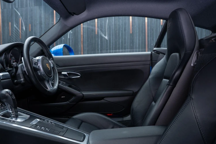 Vehicle Image 40