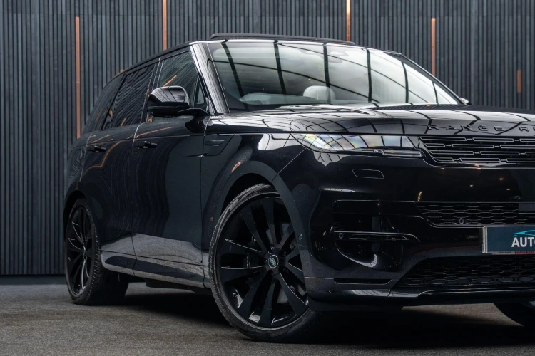 Vehicle Image 7