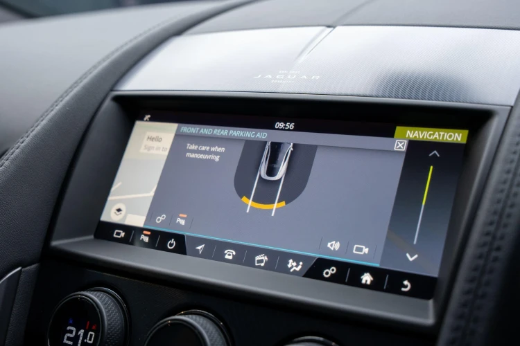 Vehicle Image 10