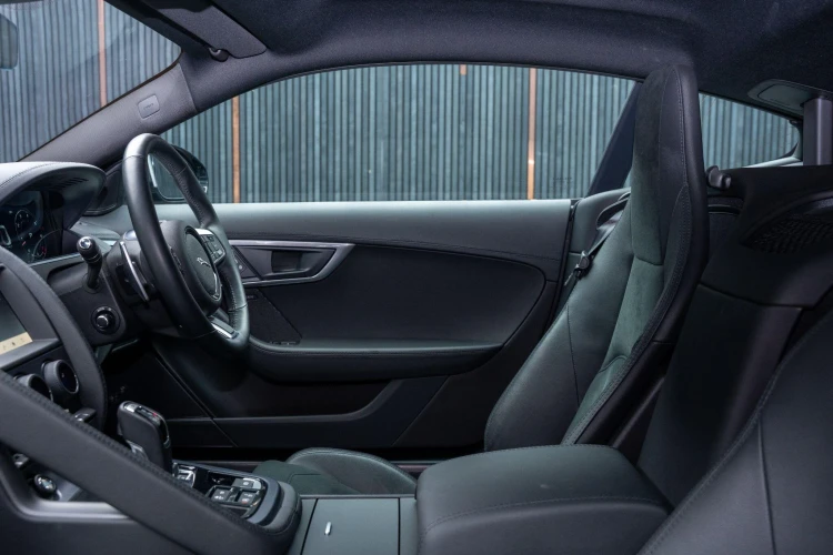 Vehicle Image 37