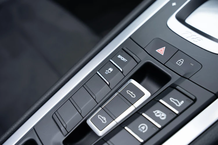 Vehicle Image 20