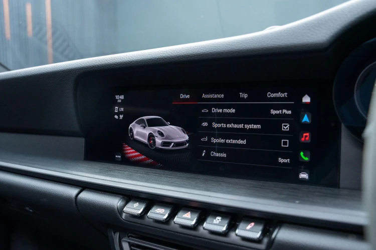 Vehicle Image 10